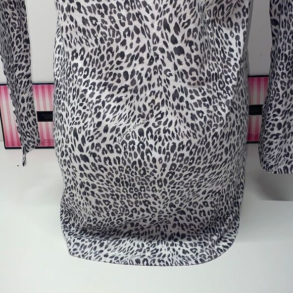 New! Victoria secret Sleep 😴 tee Dress - Picture 4 of 6